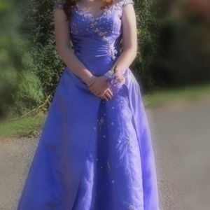 Off the shoulder floor length ball/prom dress.